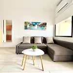 Paraiso Sea View *