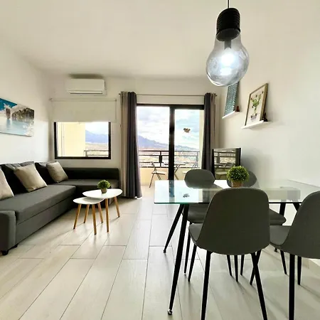 Paraiso Sea View Apartmán *